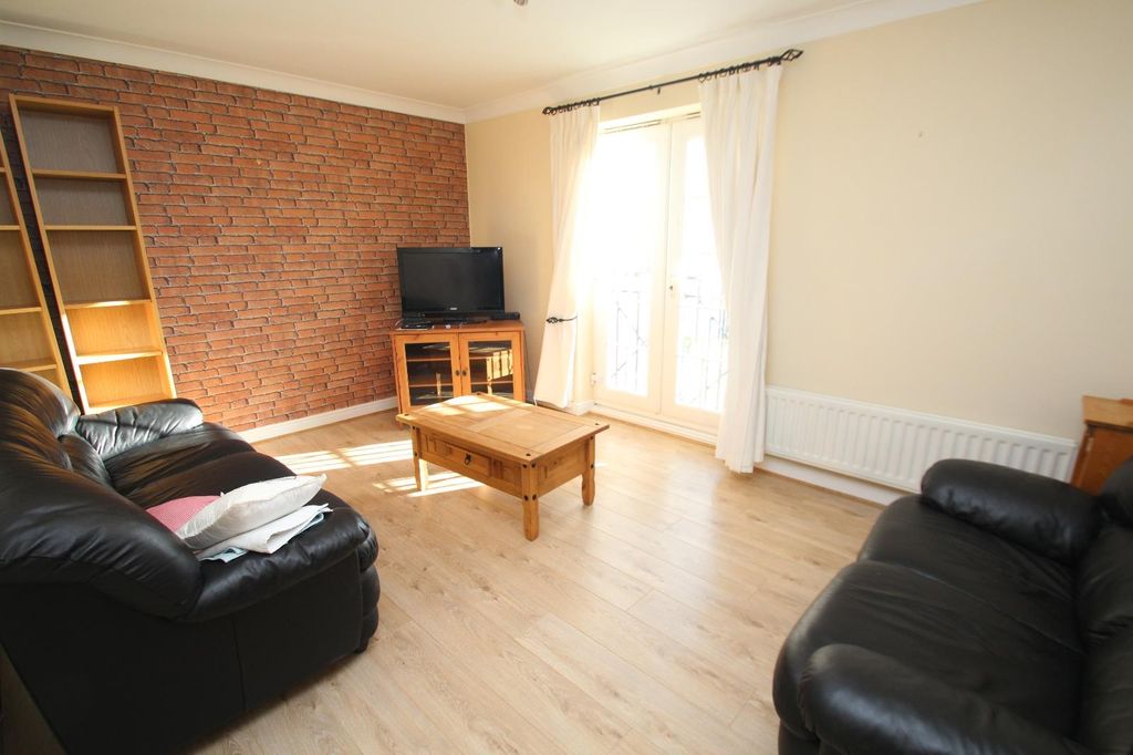 Property photo 2 of 8 0 General