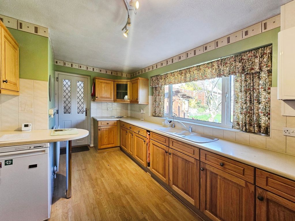Property photo 3 of 14 Pbox-Img.Jpg