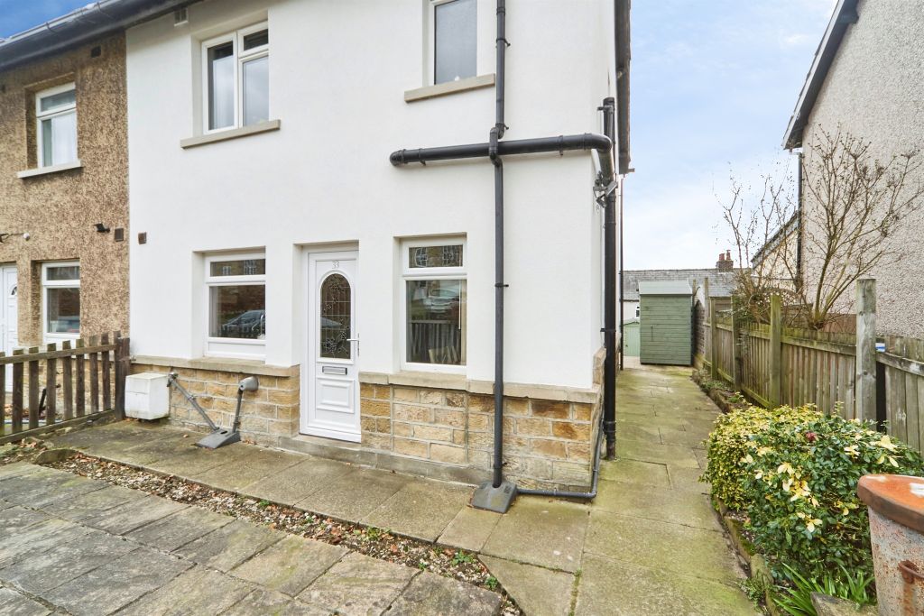 Property photo 2 of 15