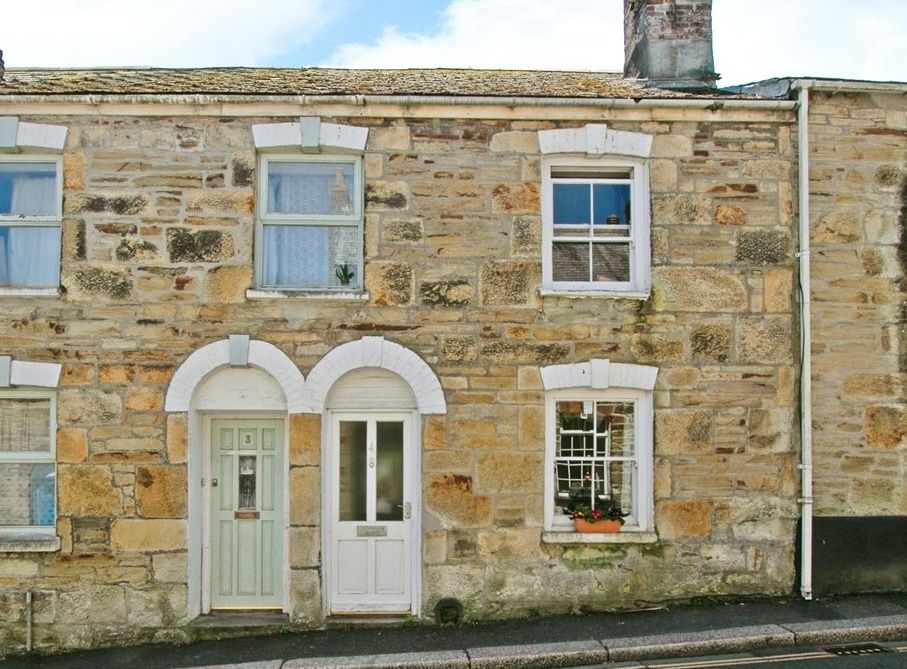 Property photo 1 of 13 Front