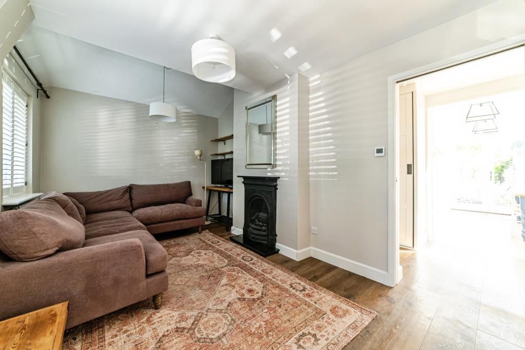 Property photo 3 of 16 Reception Room