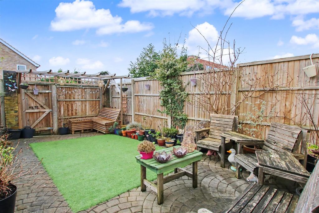 Property photo 3 of 12 Img_4346.Jpg