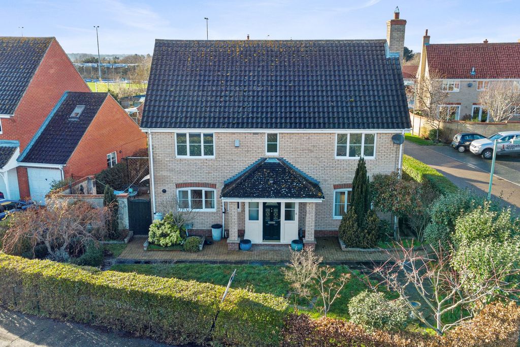 Property photo 1 of 25