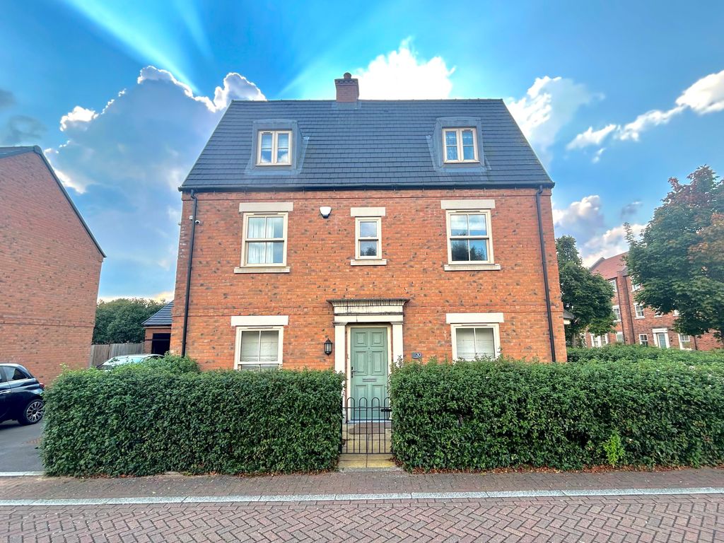 Property photo 1 of 12