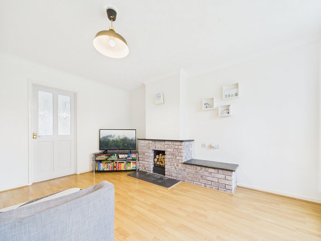 Property photo 3 of 19