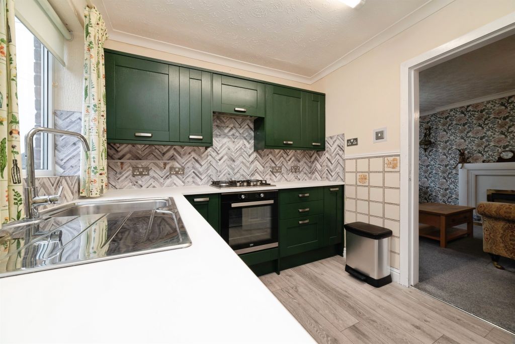 Property photo 2 of 14