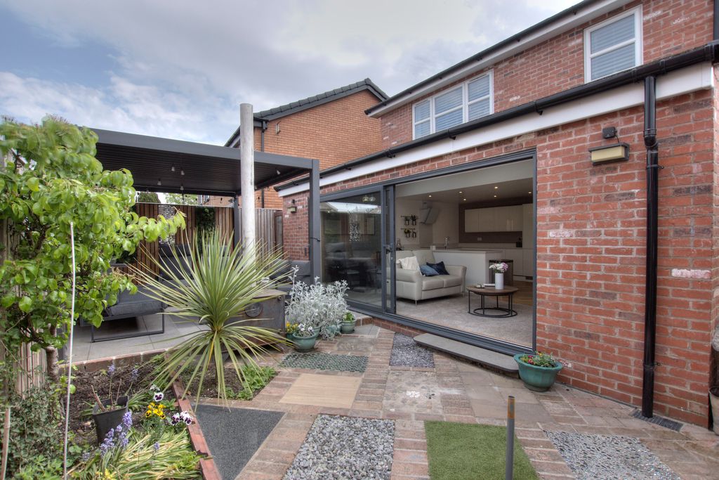 Property photo 3 of 23 3