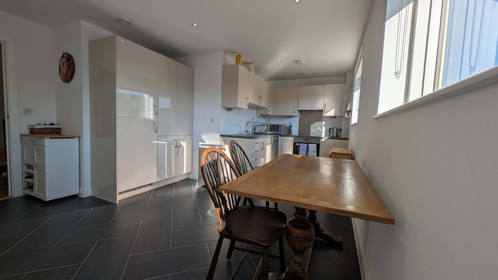 Property photo 3 of 12 2.Jpg