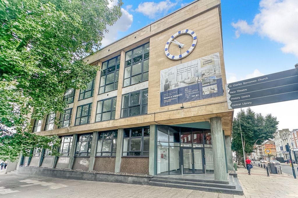 Property photo 1 of 10