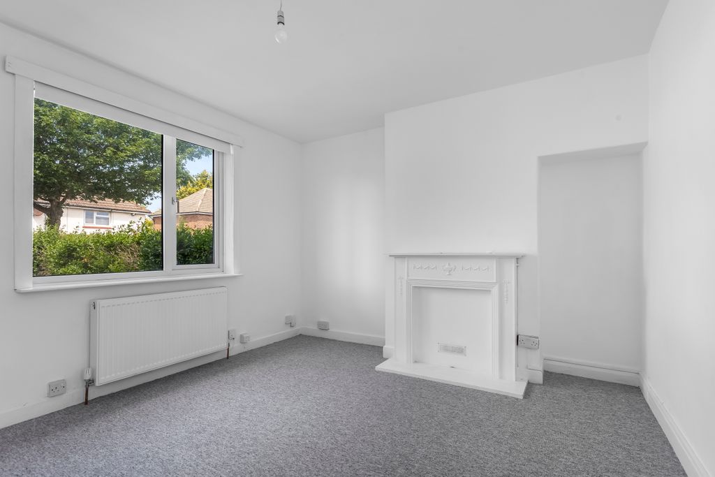 Property photo 3 of 12 Iren3956