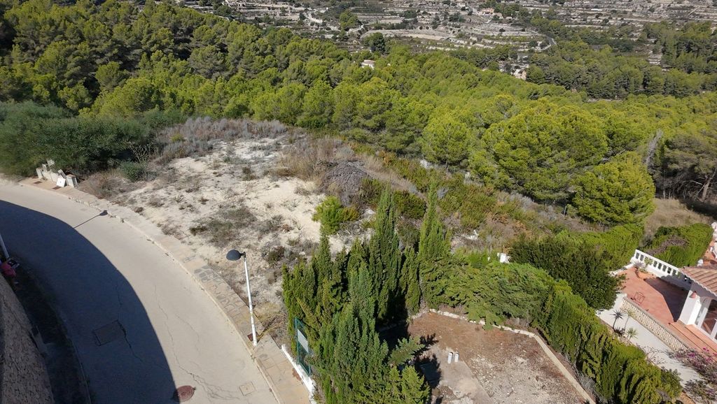 Property photo 3 of 15
