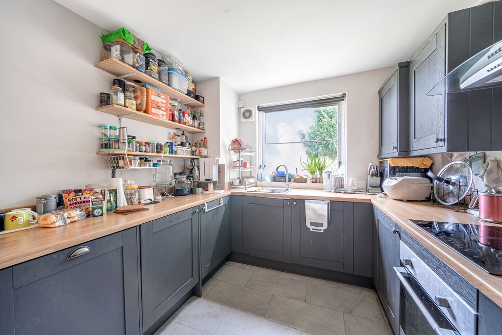 Property photo 2 of 15 1226356 (12)