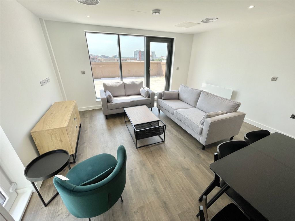 Property photo 2 of 12 2