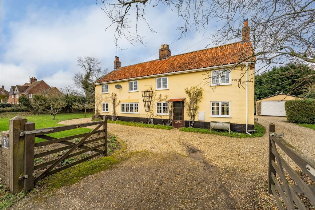 Property photo 1 of 28