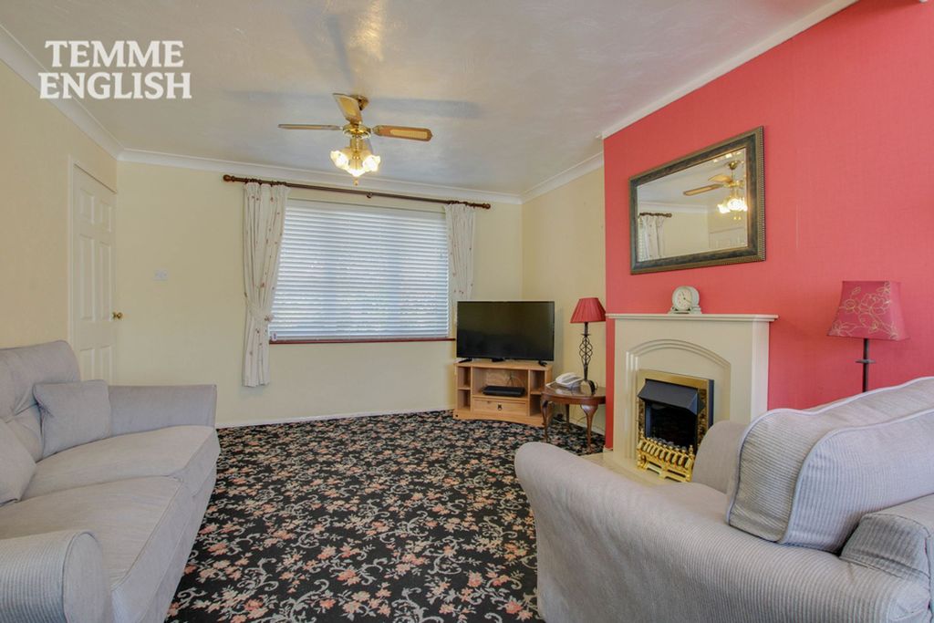 Property photo 3 of 22