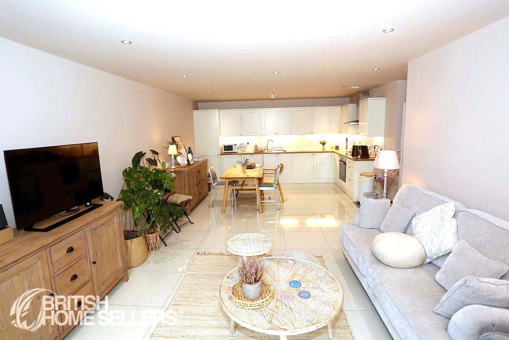 Property photo 2 of 13 Picture No. 22