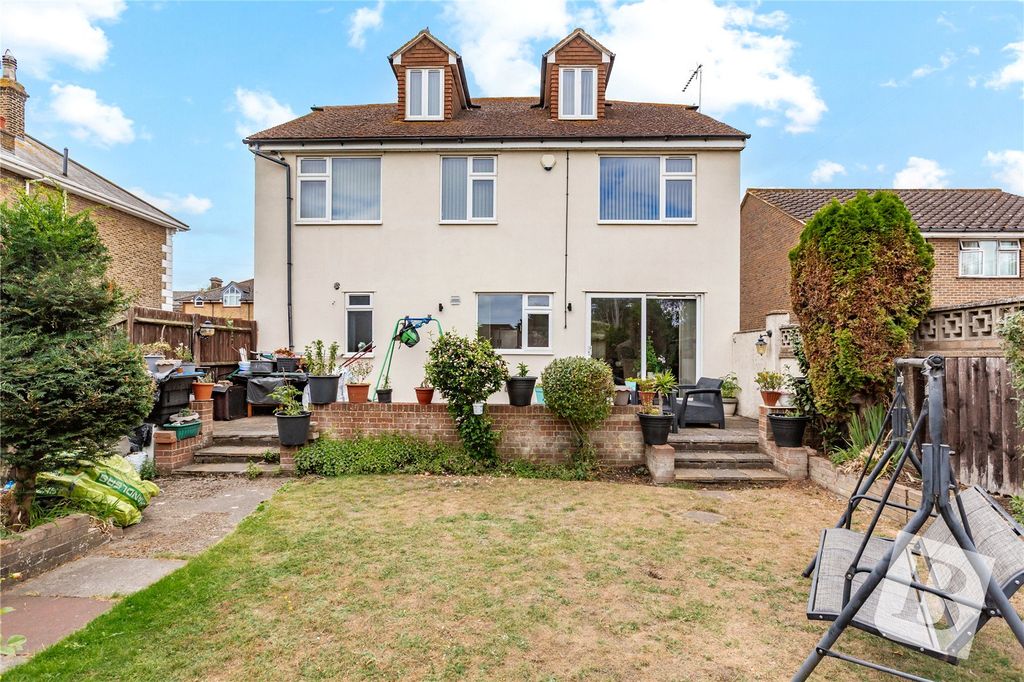 Property photo 2 of 28 Picture No. 54