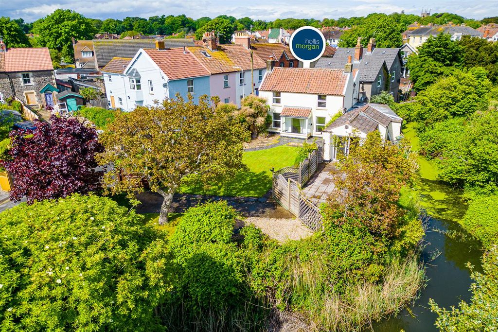 Property photo 1 of 43 Walnut Cottage, 63 Old Church Road, Uphill, Weston