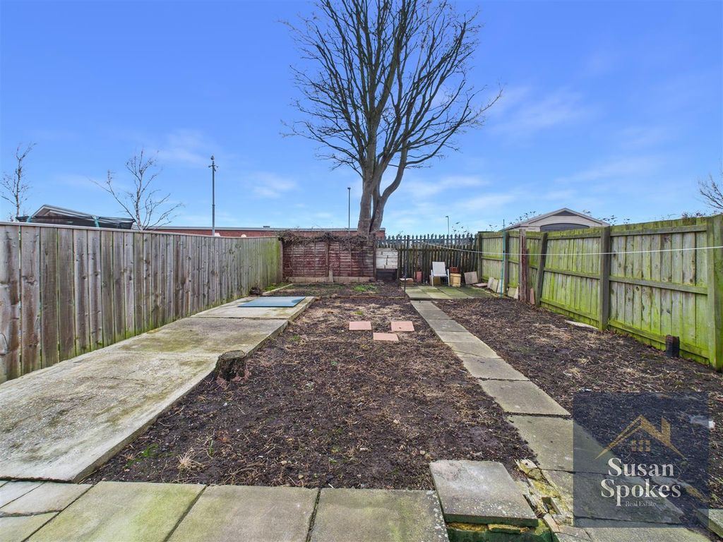 Property photo 3 of 19 Cam01858G0-Pr0220-Still006.Jpg