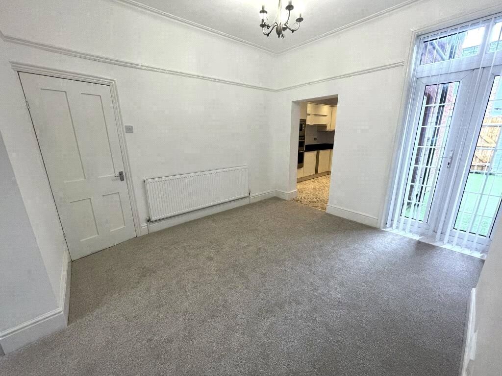 Property photo 3 of 9 Photo