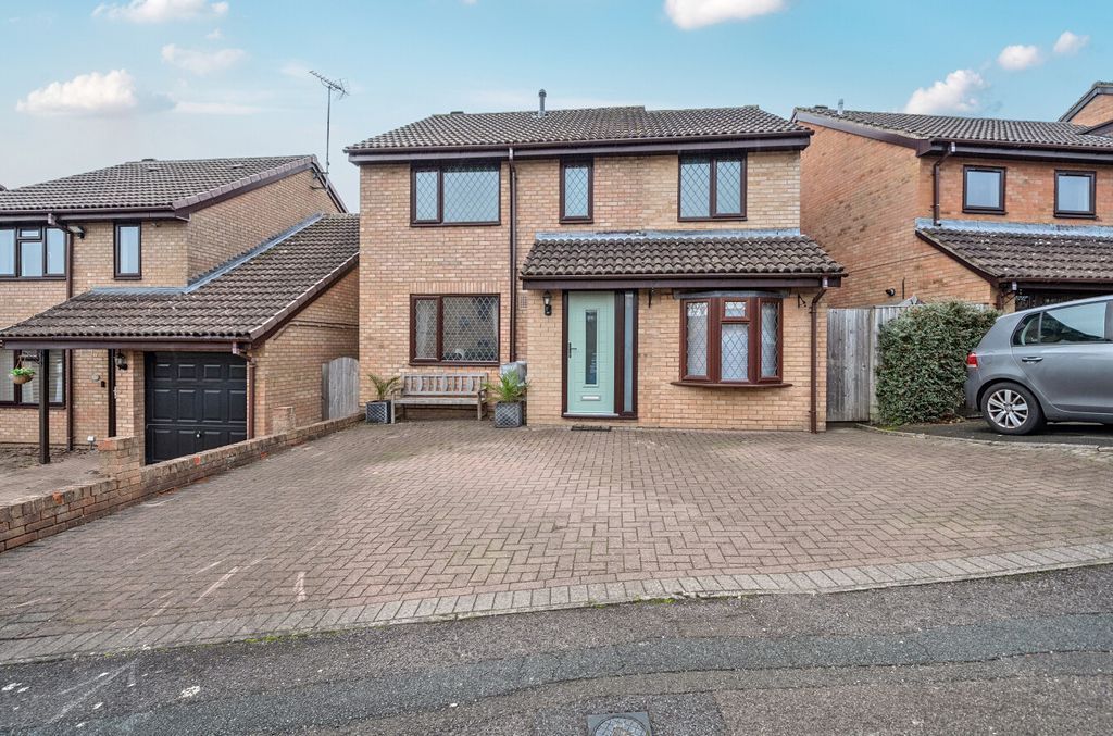 Property photo 1 of 21