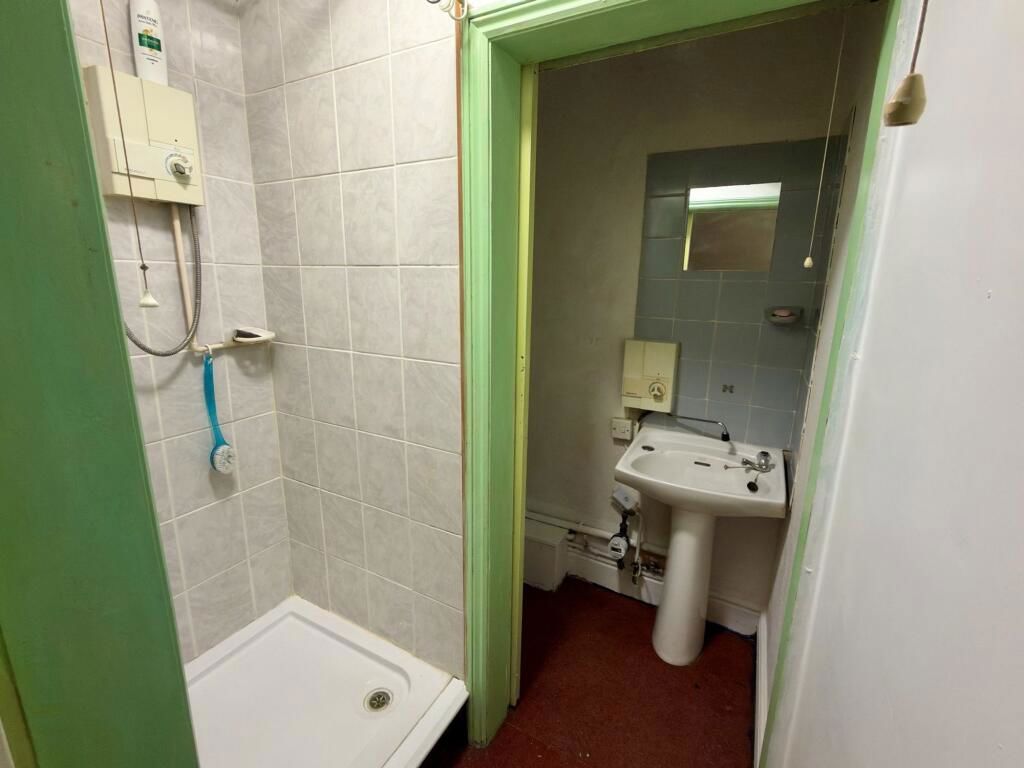 Property photo 3 of 4