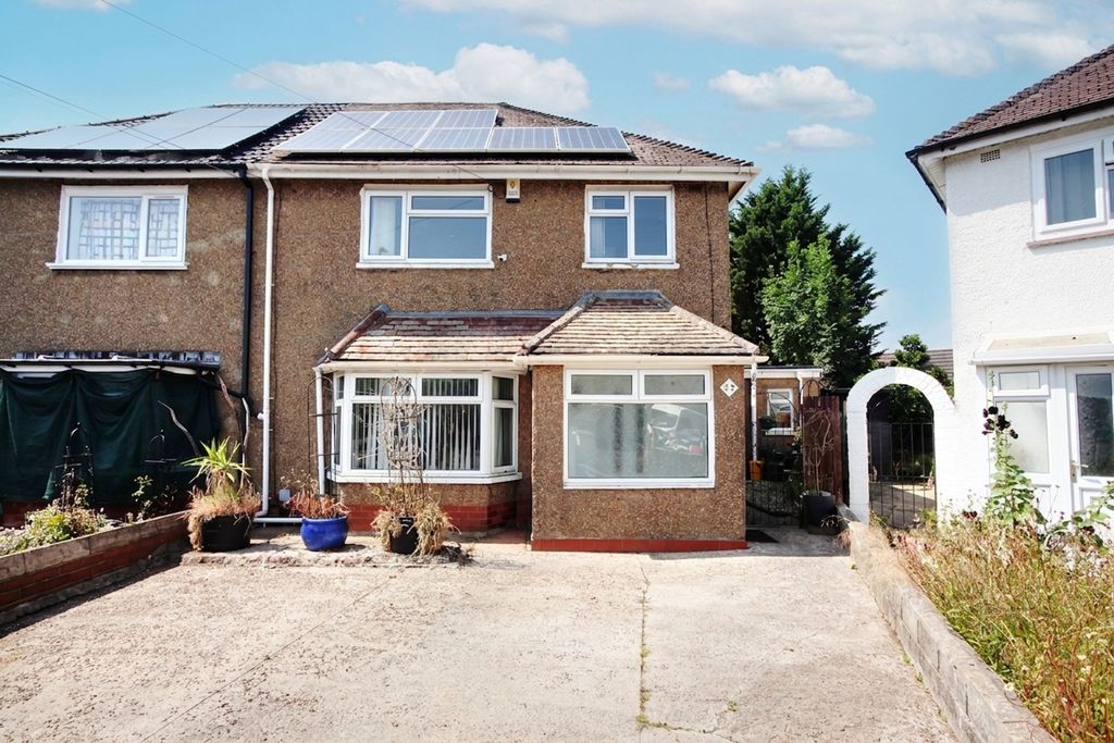Property photo 1 of 26 4 Bedroom For Sale! | Wrights.
