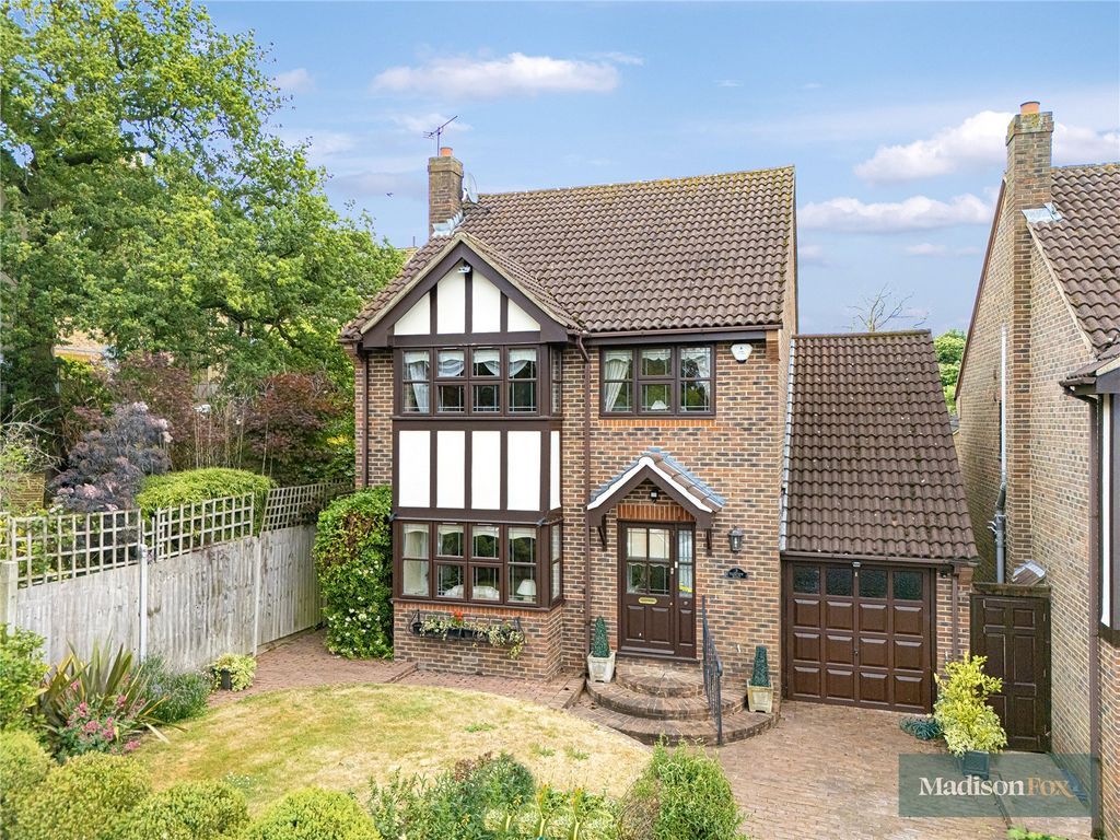 Property photo 1 of 27 Picture No. 03