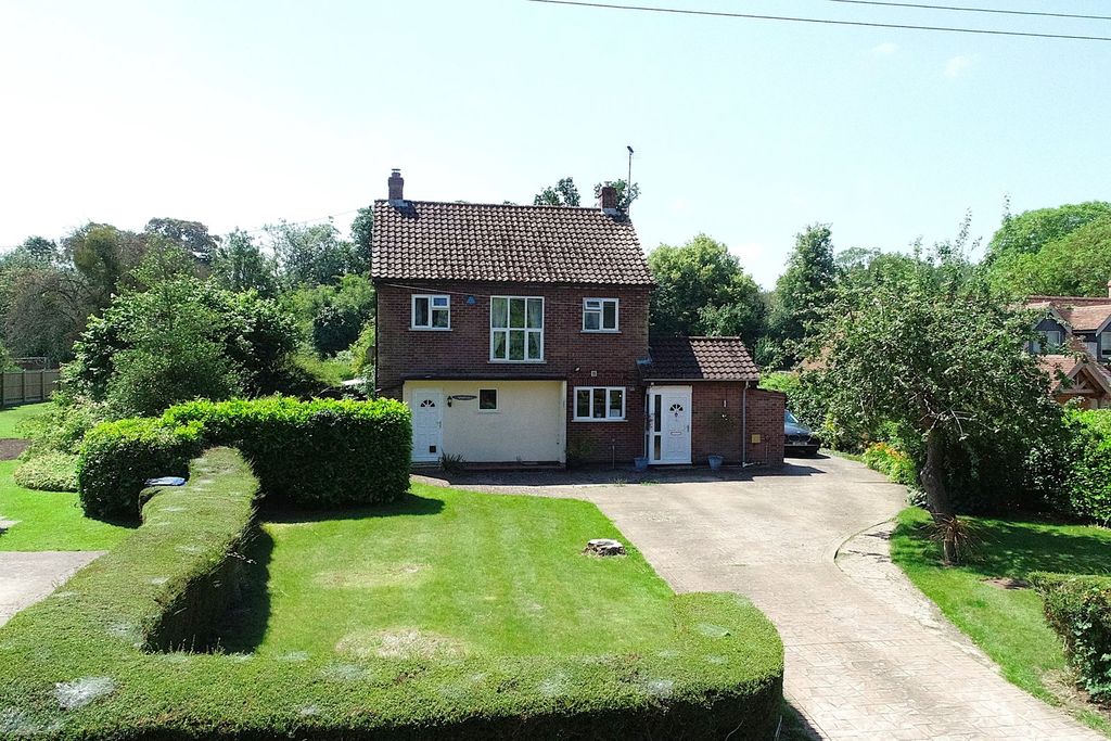 Property photo 1 of 31