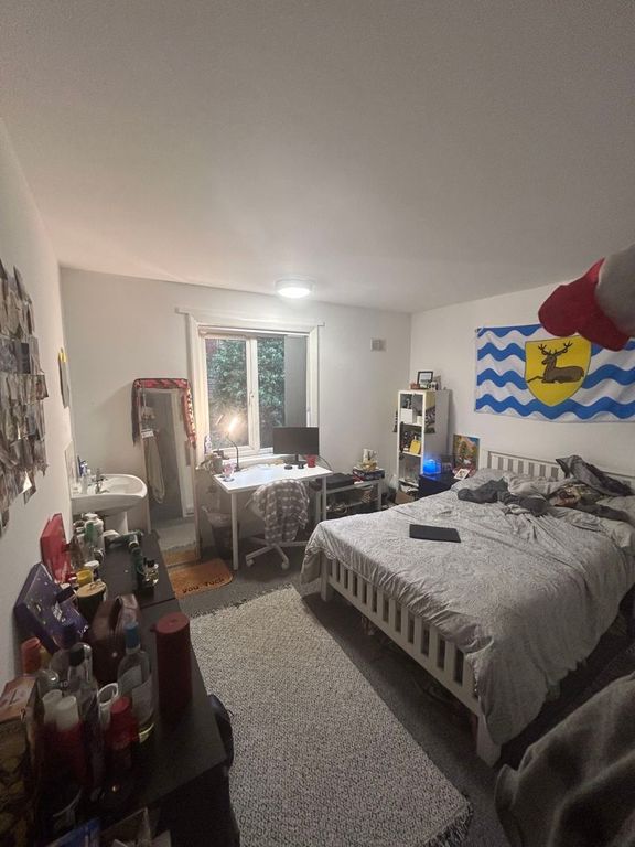Property photo 1 of 10 Photo 15