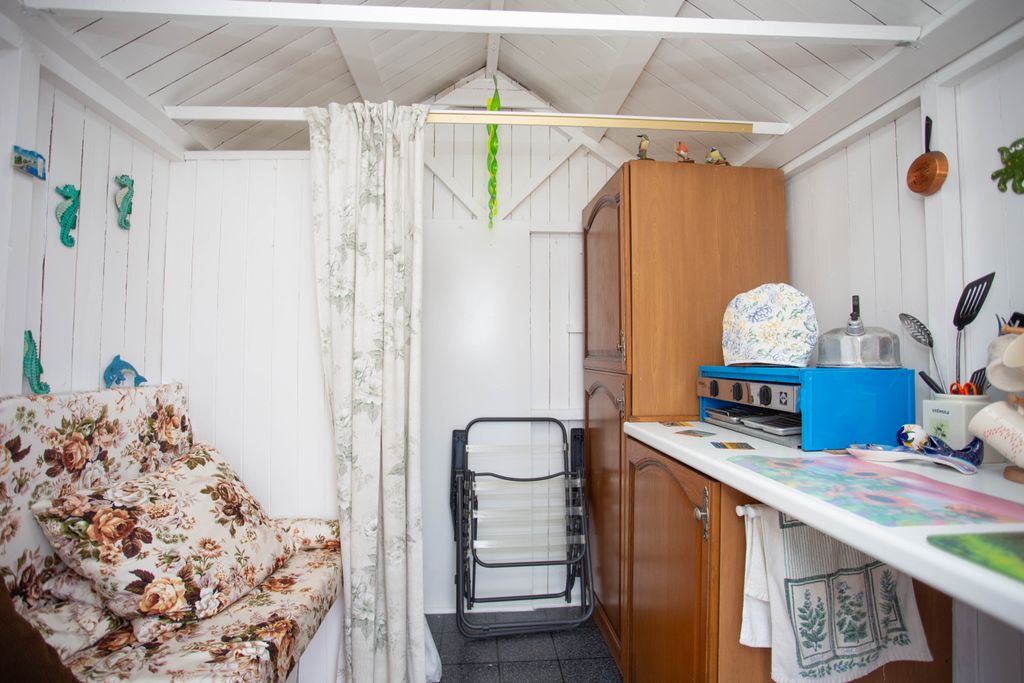 Property photo 2 of 5 Img_6569