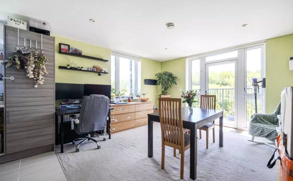 Property photo 2 of 8 Open Plan Living