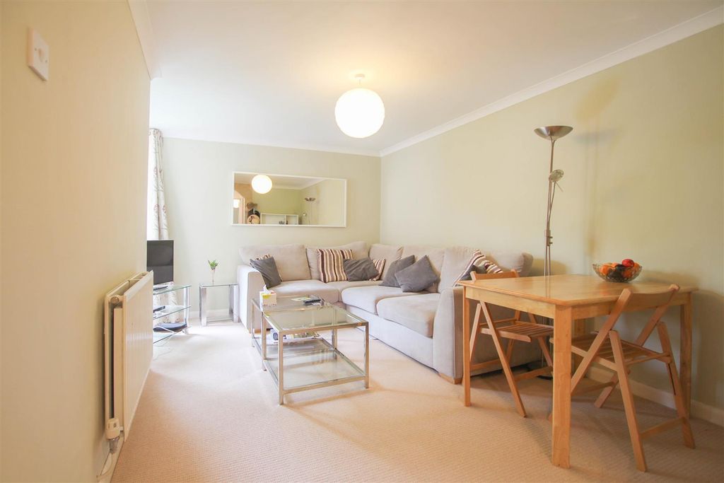 Property photo 3 of 11 Img_0511.Jpg