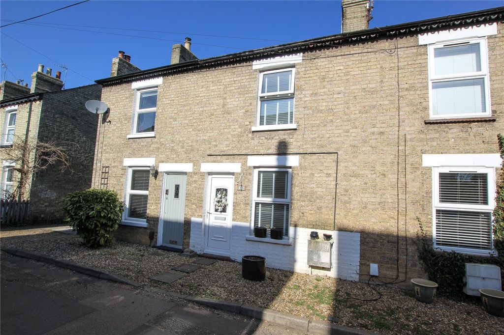 Property photo 1 of 17