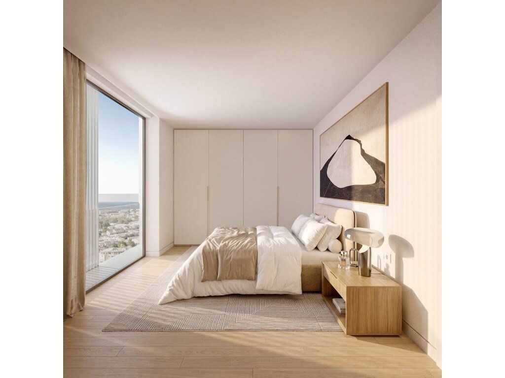 Property photo 1 of 17 T2 At Boavista Tower