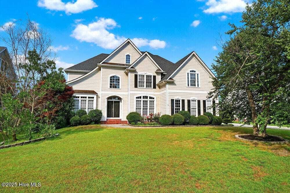 Property photo 1 of 31