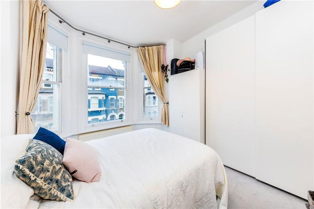 Property photo 1 of 7