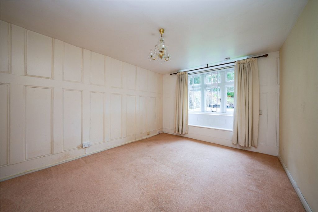 Property photo 2 of 22 Picture No. 01