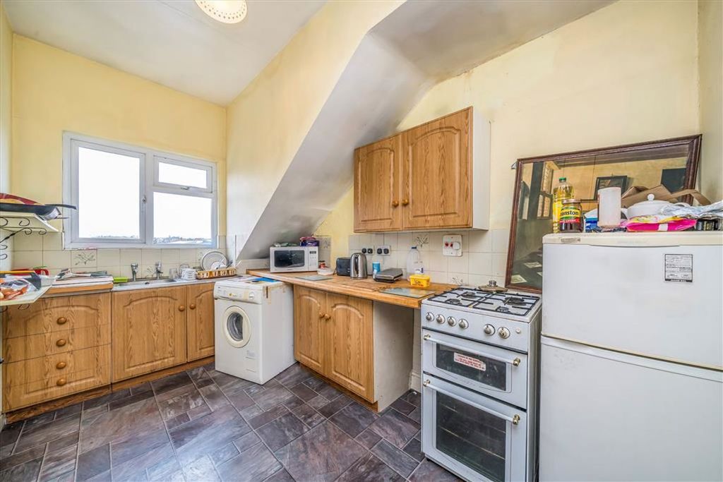 Property photo 3 of 5