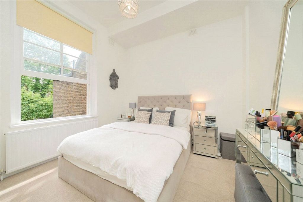 Property photo 3 of 5