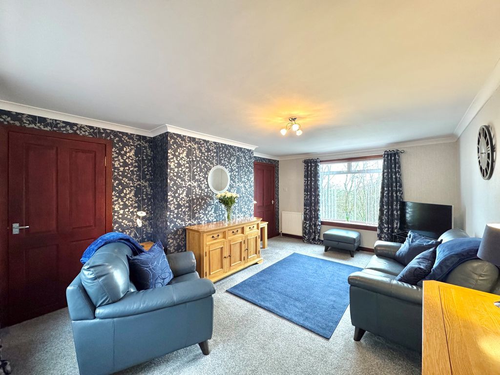 Property photo 2 of 14 Photo 8