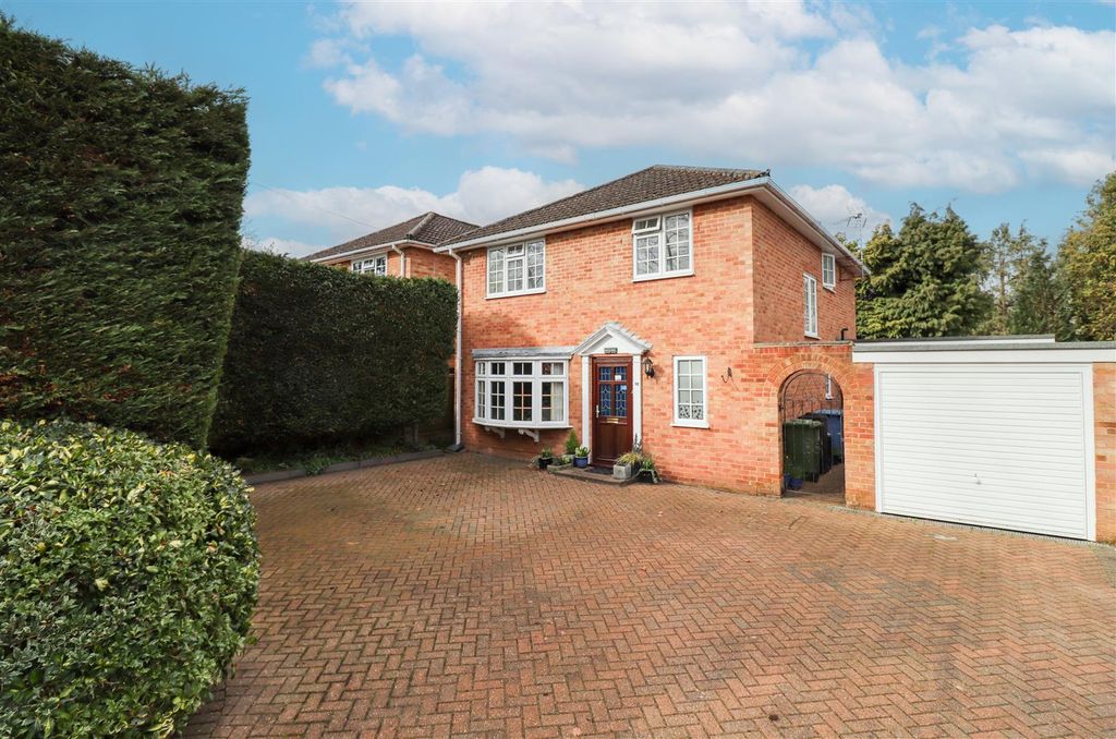 Property photo 1 of 23 Front