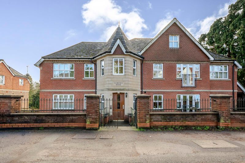 Property photo 1 of 13 Photo 11