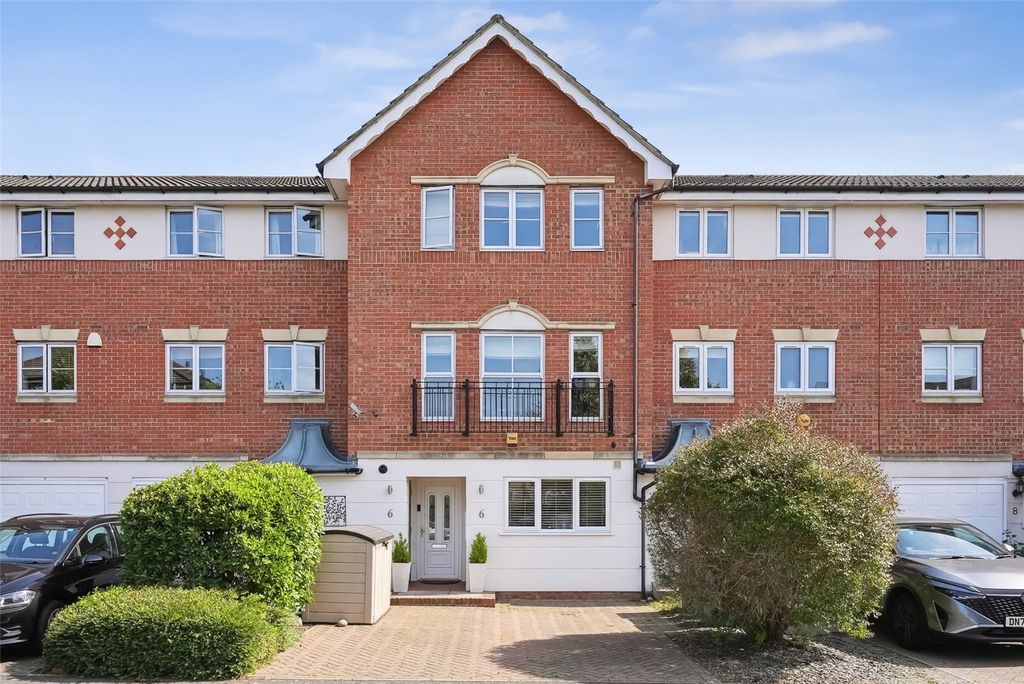 Property photo 1 of 16 Picture No. 04