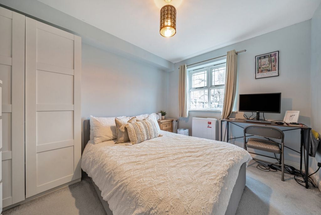 Property photo 3 of 12 1236511 (7)