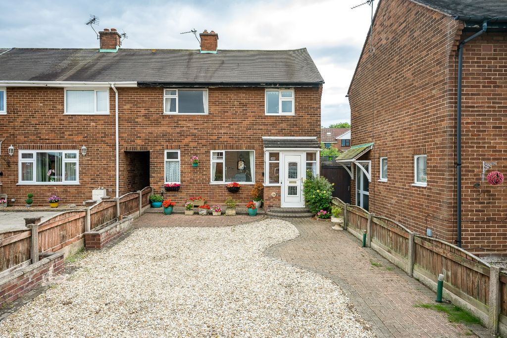 Property photo 1 of 19 5303012