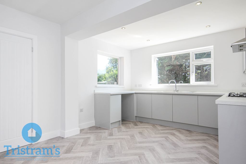 Property photo 2 of 17 Img_0371