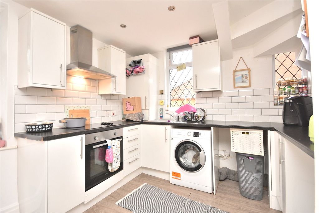 Property photo 3 of 13 Picture No. 22