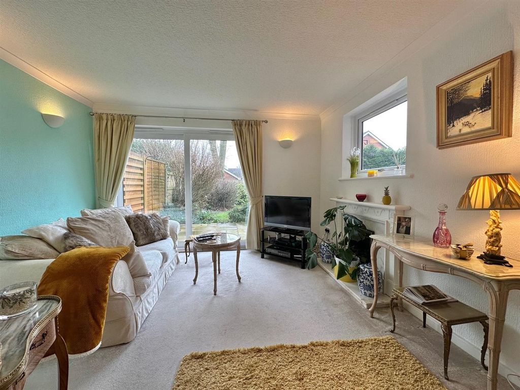 Property photo 3 of 22 12.Jpg