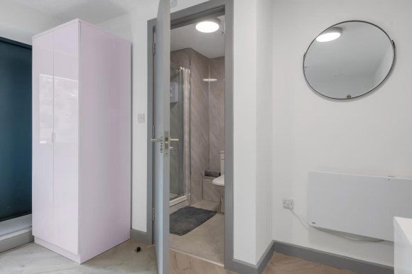 Property photo 3 of 11 Q5Bvhyur9Exof7Isnkgerz9Zfe2J1Q.Avif